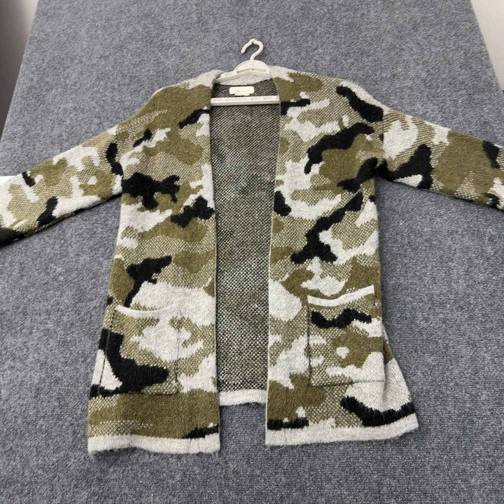 Anthropologie Cardigan Womens XS Green Acrylic Polyester Camo Open Front Casual